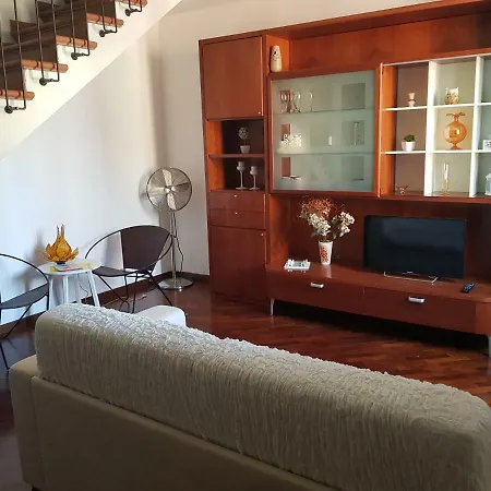 Appartamento In Piazzetta *